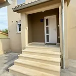 Laboris Villa Valtura